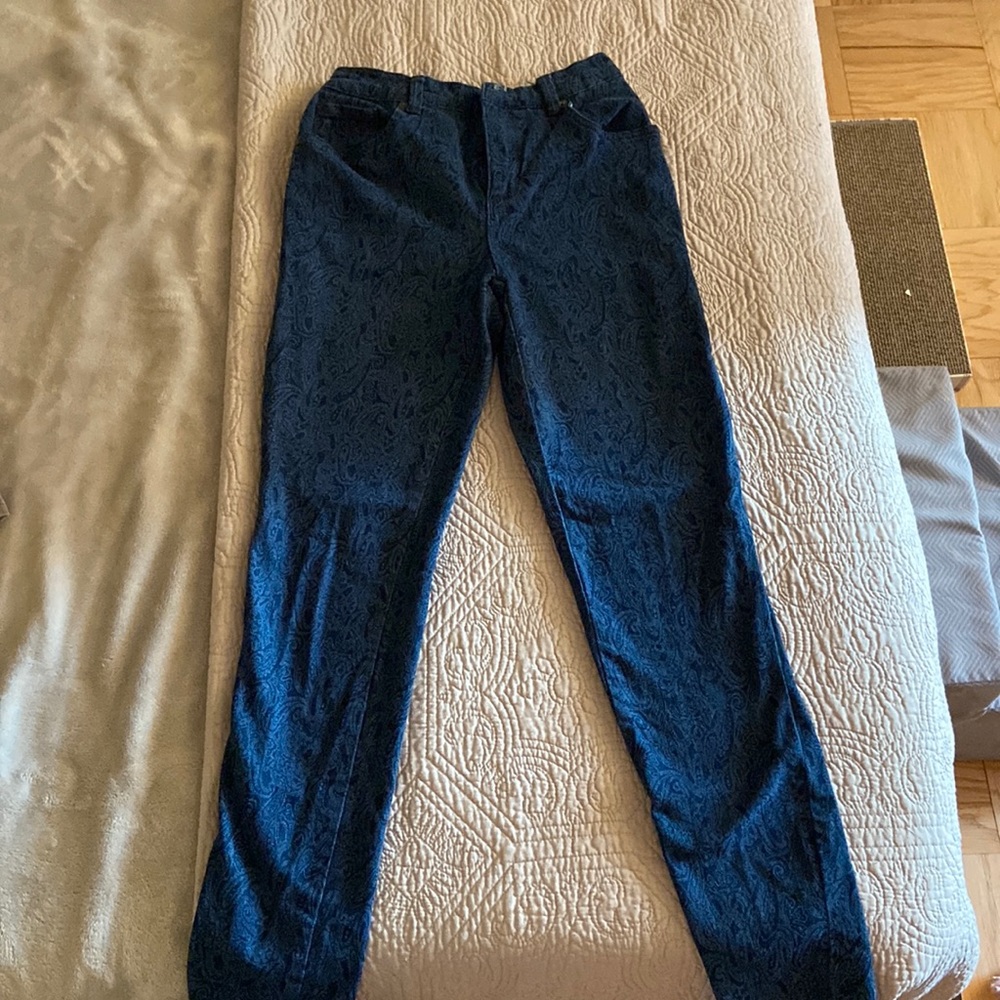 Patterned jeans